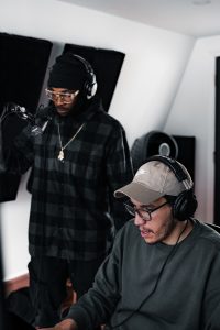DSC08700 Producer Working on RnB Music Production in Studio